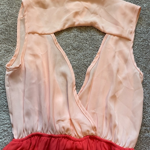 NWT Francesca’s “Peach Love California” Colorblock Dress in cream / red sz small - Picture 5 of 8